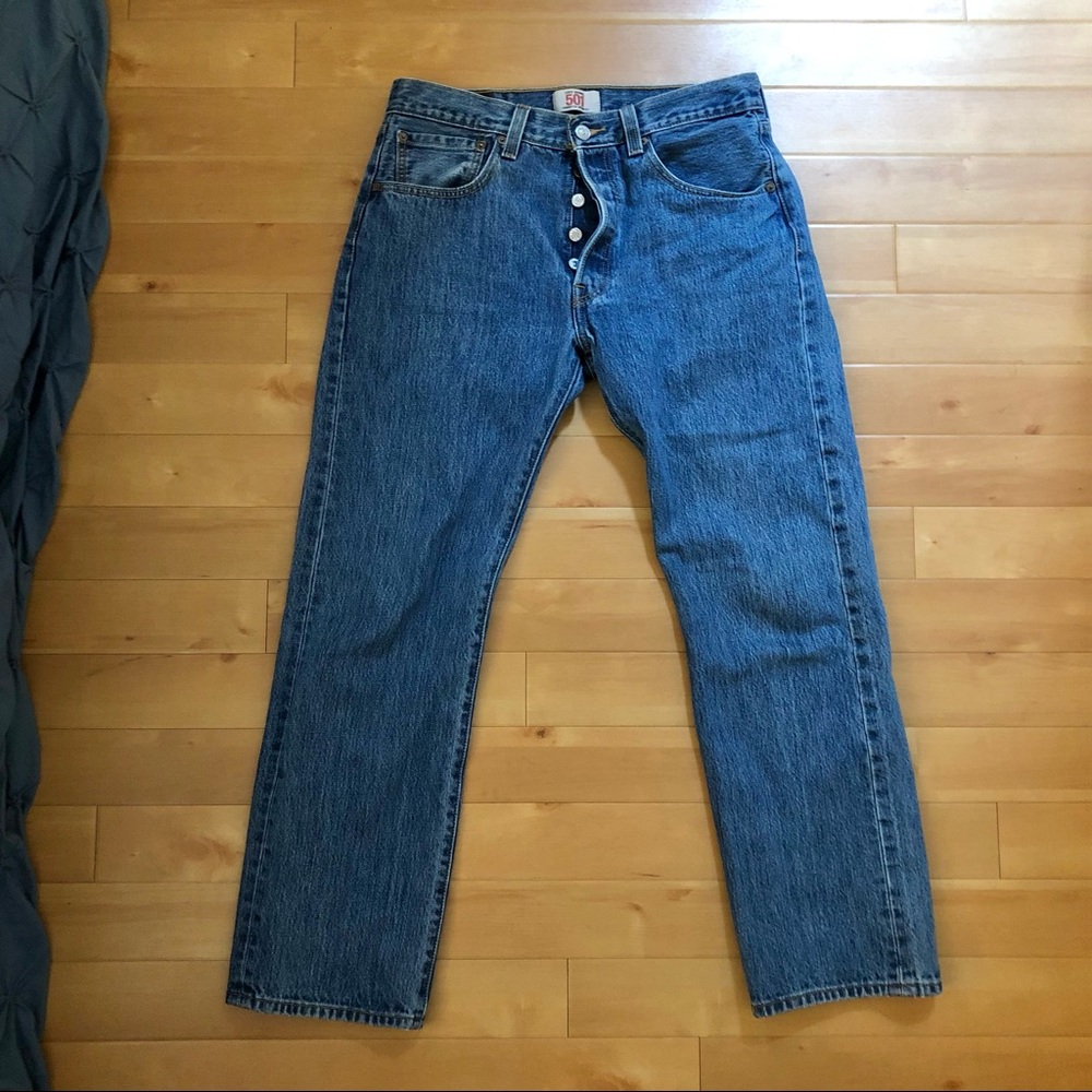 SOLD LEVI'S 501 Button Fly Straight Leg Jeans - Picture 2 of 9